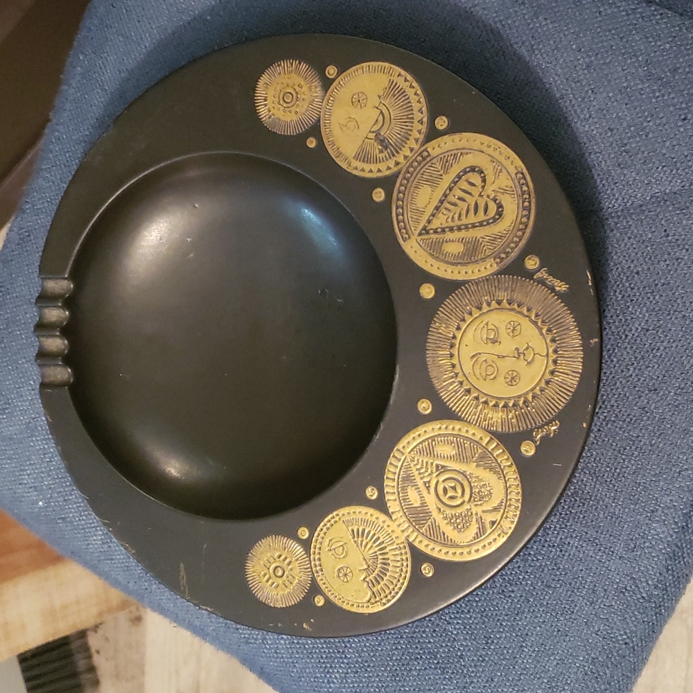 George's Briard 22k mod celestial ashtray